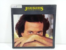 JULIO IGLESIAS MOMENTOS  33