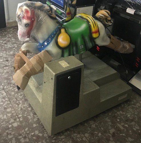 Giostra cavallo dondolante - dondolante, a