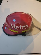 Casco pompiere rosso vintage