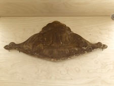 Vecchio fregio in legno