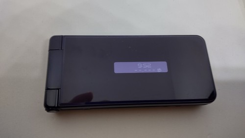 B060 docomo telefono cellulare