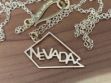 COLLANA NUOVA SENZA ETICHETTE