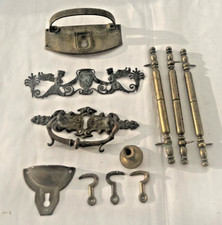 vecchi ferramenta per mobili