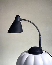 Lampada da tavolo Bauhaus anni 30 in metallo nera collo di cigno made in Germany
