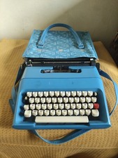 MACCHINA DA SCRIVERE OLIVETTI