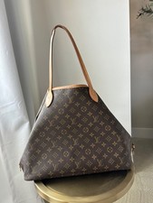 Iconic large Neverfull Louis