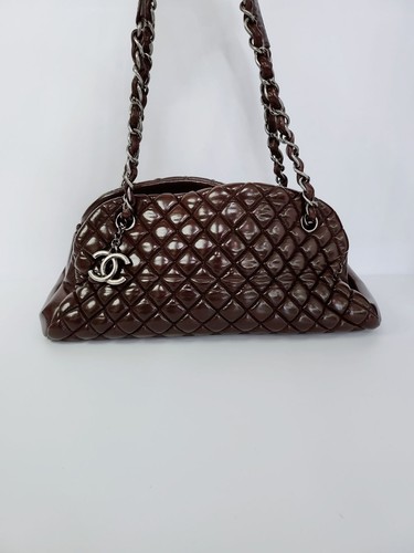 Chanel sac bandoulière - à,