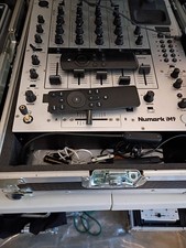 2 Numark Axis 8 Professional