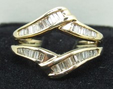 Anello baguette simulato