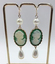 Orecchini in stile vintage