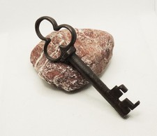 Chiave Antica Trilobata XVI