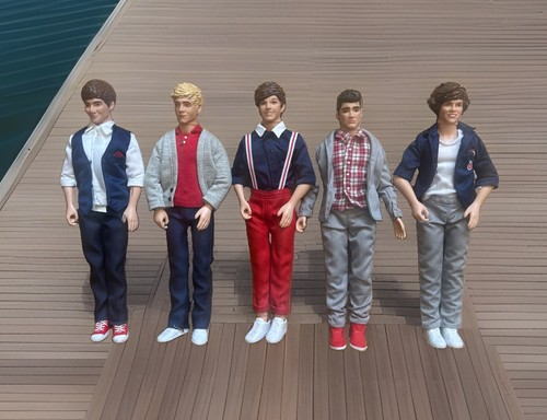 Set bambole one direction - 5,