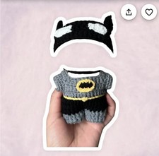 Vestiti per bambole fatti a