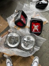 Coppia Fari Anteriori E