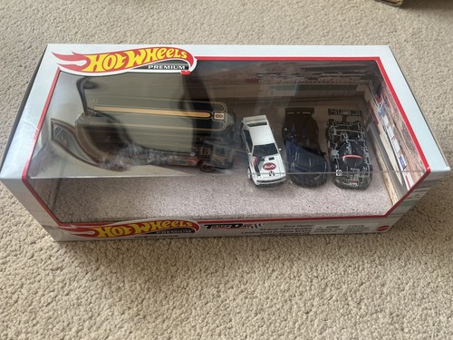 Hot wheels premium track day - hot,
