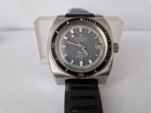 Levrette automatic tiger shark - levrette-automatic-tiger,