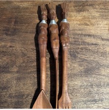 Set di utensili africani in