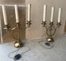 Coppia di candelabri a tre