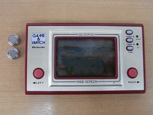 Nintendo game watch octopus - nintendo,