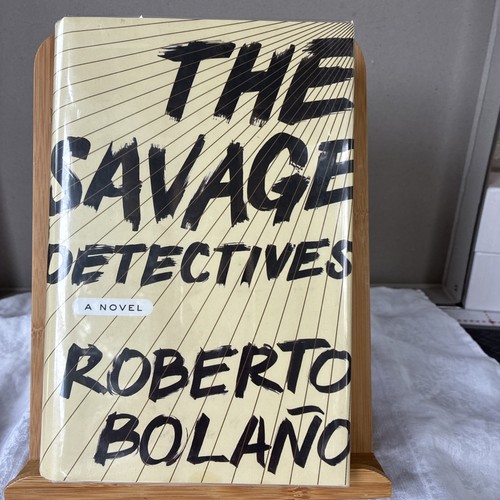 Roberto bolaño detective - roberto,