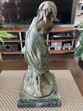 Statua scultura ragazza bronzo
