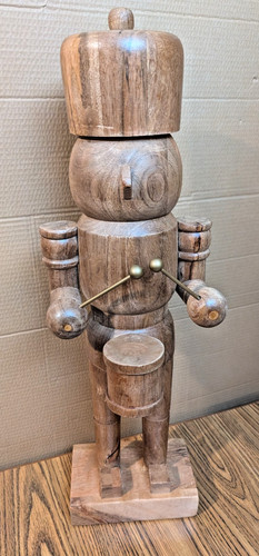 Tamburo schiaccianoci gigante
