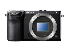 Fotocamera digitale mirrorless