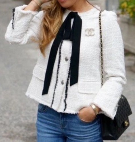 Giacca blazer tweed corta