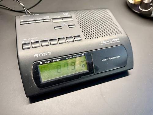 Sony dream machine icf c303 - dream, icf‑c303