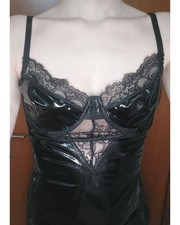 vestito Dollskill in Pvc nero dark goth Sexy 