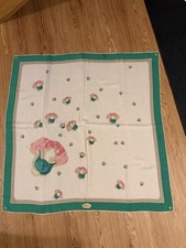 Sciarpa quadrata borbonese