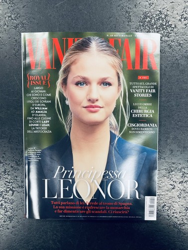Vanity fair italia magazine - fair,
