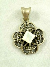 CIONDOLO PENDENTE CROCE CELTICA IN ARGENTO STERLING 925 MADREPERLA 
