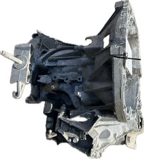 Cambio manuale per modello