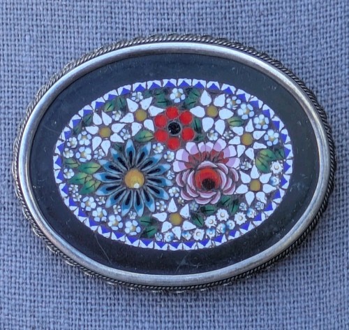 Spilla antica micro mosaico