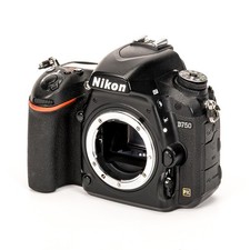 Nikon D750 circa 118.000 Ausl