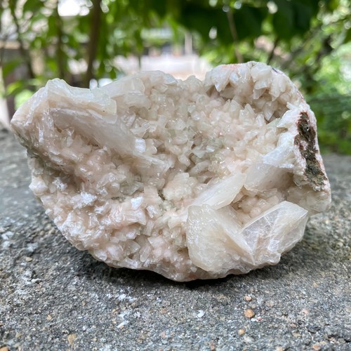 Stilbite heulandite metrix - heulandite,