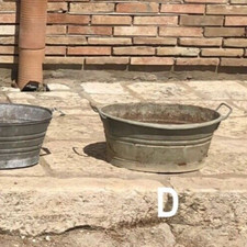 Antica vasca tinozza conca tino lavatoio lavabo in lamiera zincata latta metallo