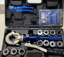 PRESSATRICE MULTISTRATO PROFESSIONALE CON MATRICI TH - V - U