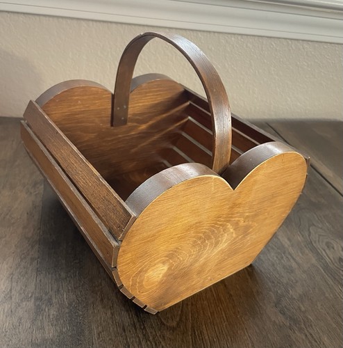 Cesto cuore legno - a, mano
