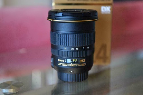 Nikon 24mm nikkor afs - 12-24mm,