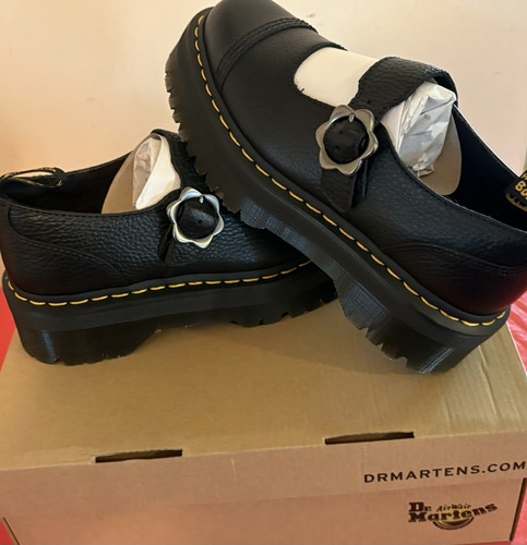 Sold out martens - out, addina