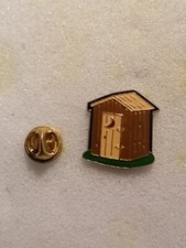 Distintivo pins spilla badge CASINA LEGNO ARNESI LUNA MOON CUCCETTA CANE 