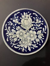 L27 - Piatto da parete in