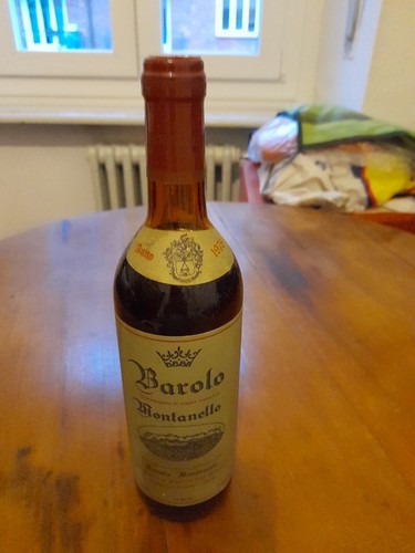 Bottiglia barolo montanello - barolo,