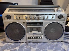 SANYO M-X520 vintage ghetto