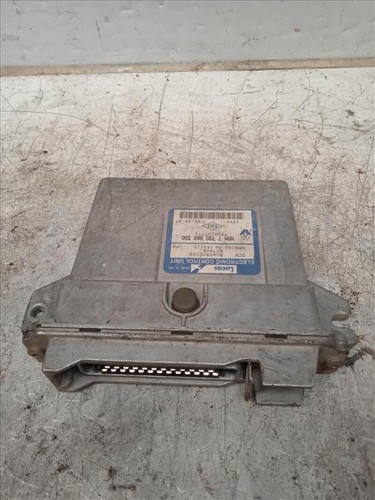 7700868300 centralina motore