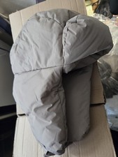 Cappello Zara beige nuovo