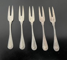 Set di (5) forchette da