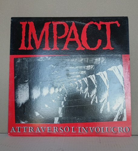 Impact attraverso - impact,